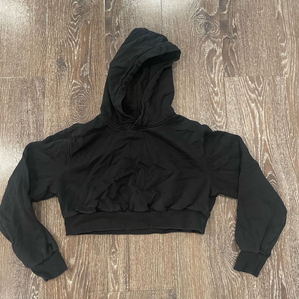 Black crop top hoodie